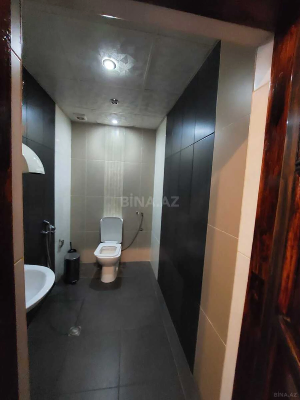 Kirayə verilir obyekt 1150 m²