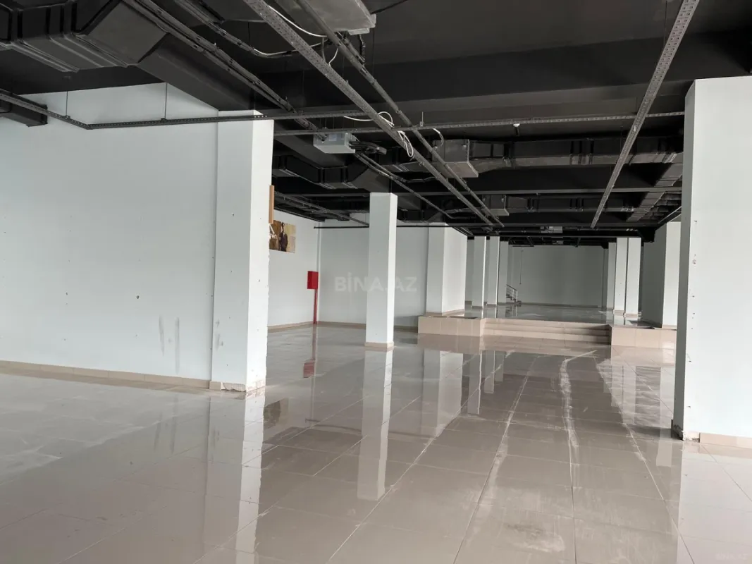 Satılır obyekt 3016.1 m²