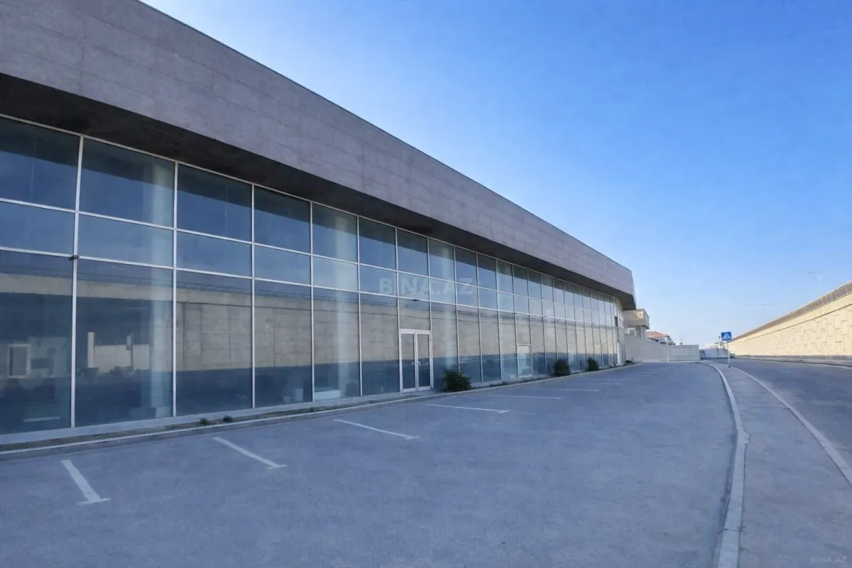 Satılır obyekt 3016.1 m²