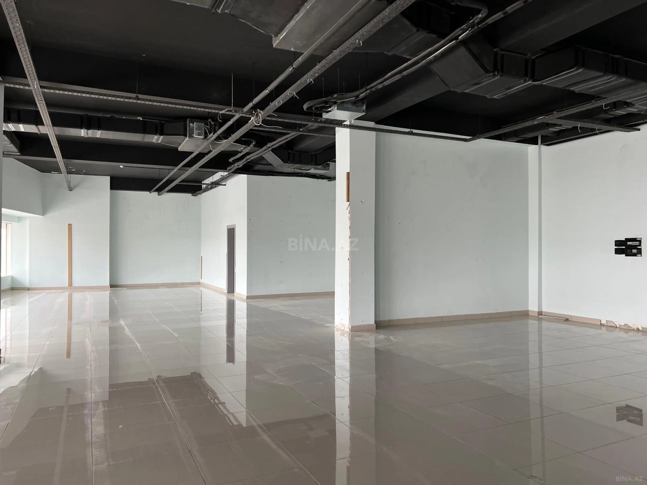 Satılır obyekt 3016.1 m²