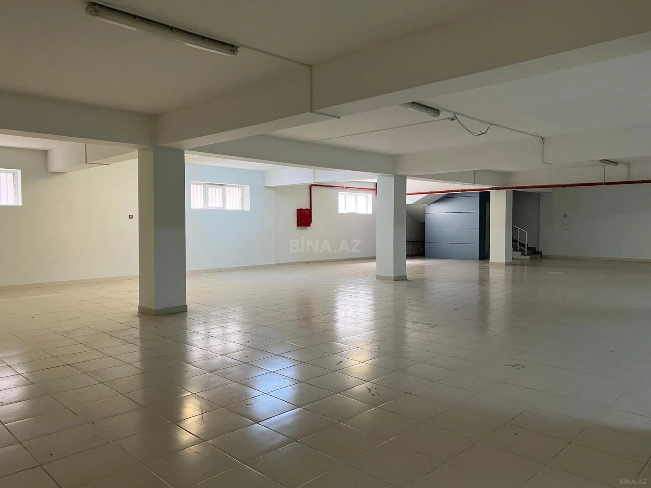 Satılır obyekt 3016.1 m²