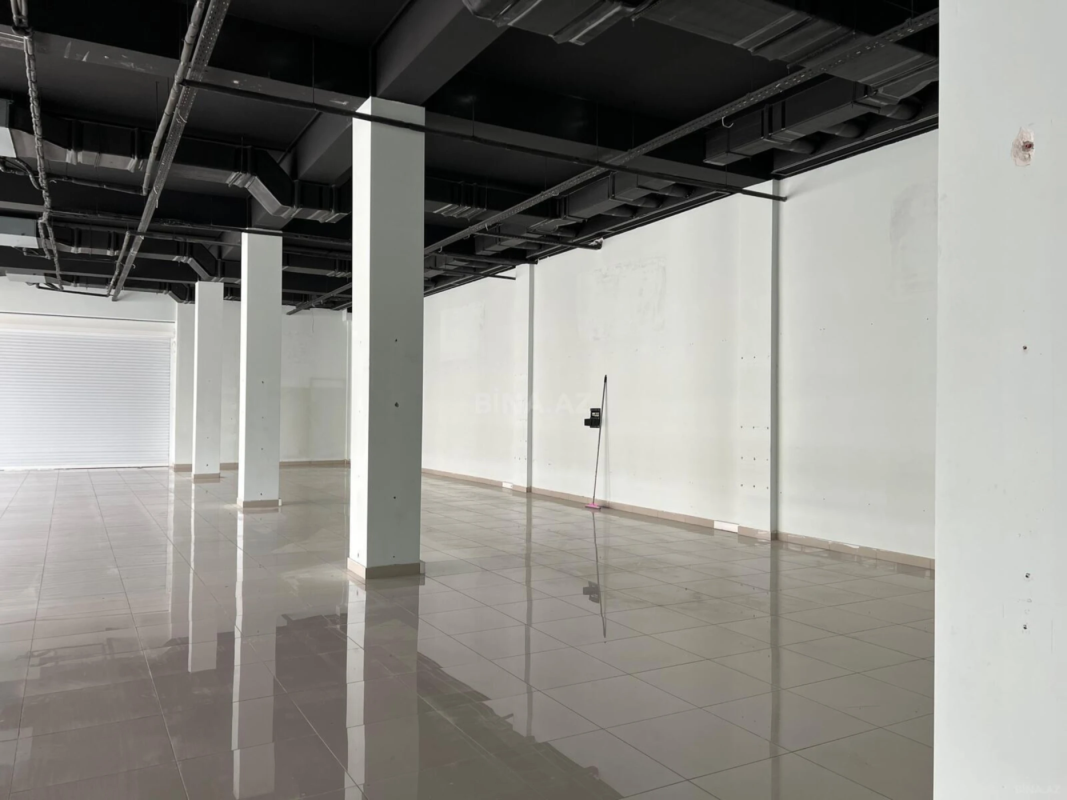 Satılır obyekt 3016.1 m²