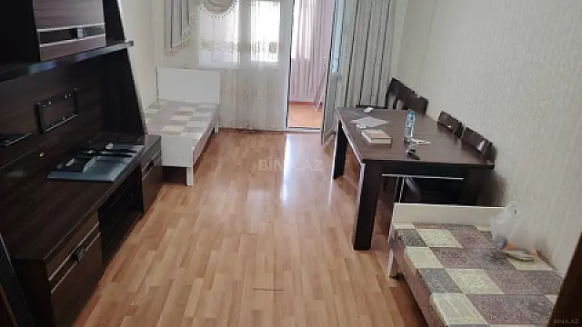 Kirayə verilir 2 otaqlı mənzil 45 m²