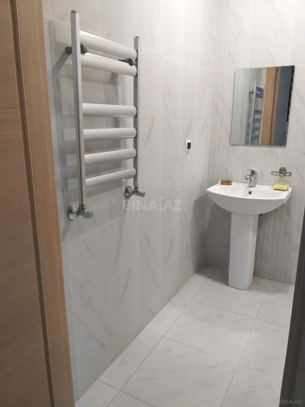 Kirayə verilir 2 otaqlı mənzil 55 m²