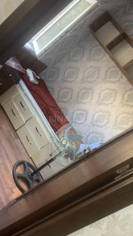 Kirayə verilir 2 otaqlı mənzil 50 m²