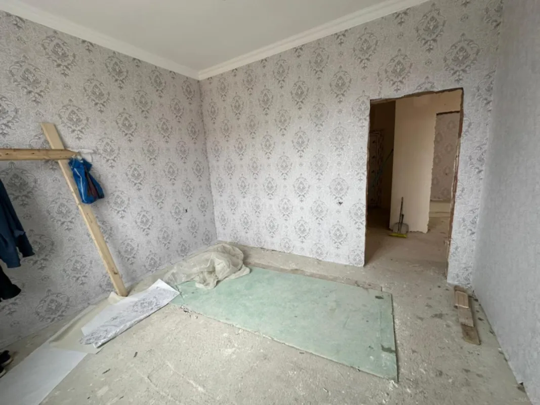 Satılır 4 otaqlı həyət evi 80 m²