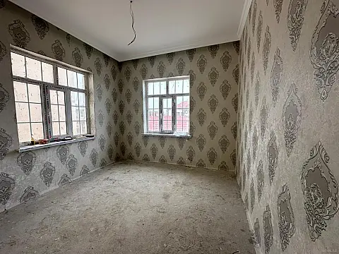 Satılır 4 otaqlı həyət evi 80 m²