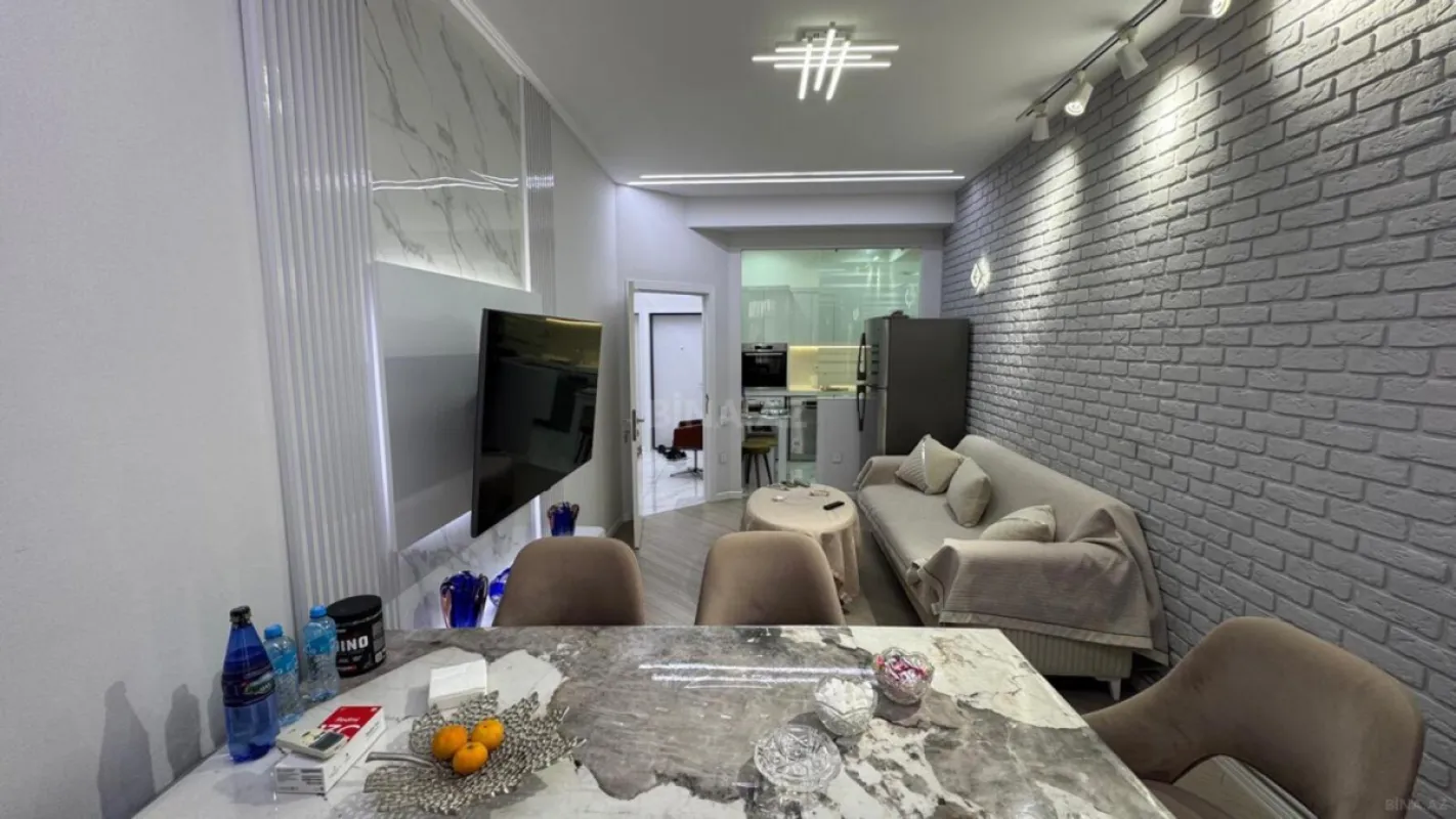 Satılır 2 otaqlı mənzil 56.1 m²
