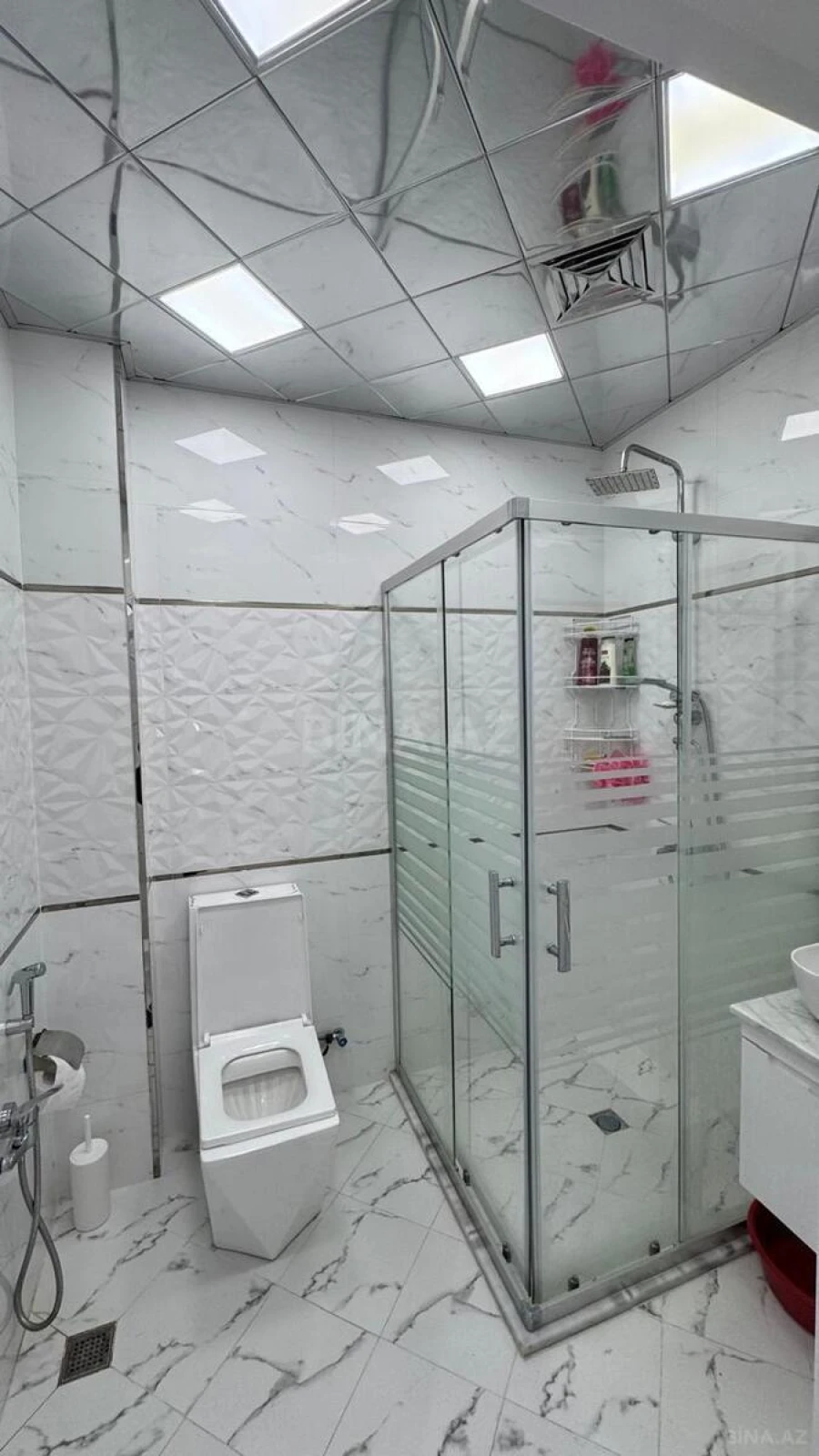 Satılır 2 otaqlı mənzil 56.1 m²
