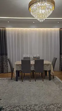 Kirayə verilir 2 otaqlı mənzil 80 m²