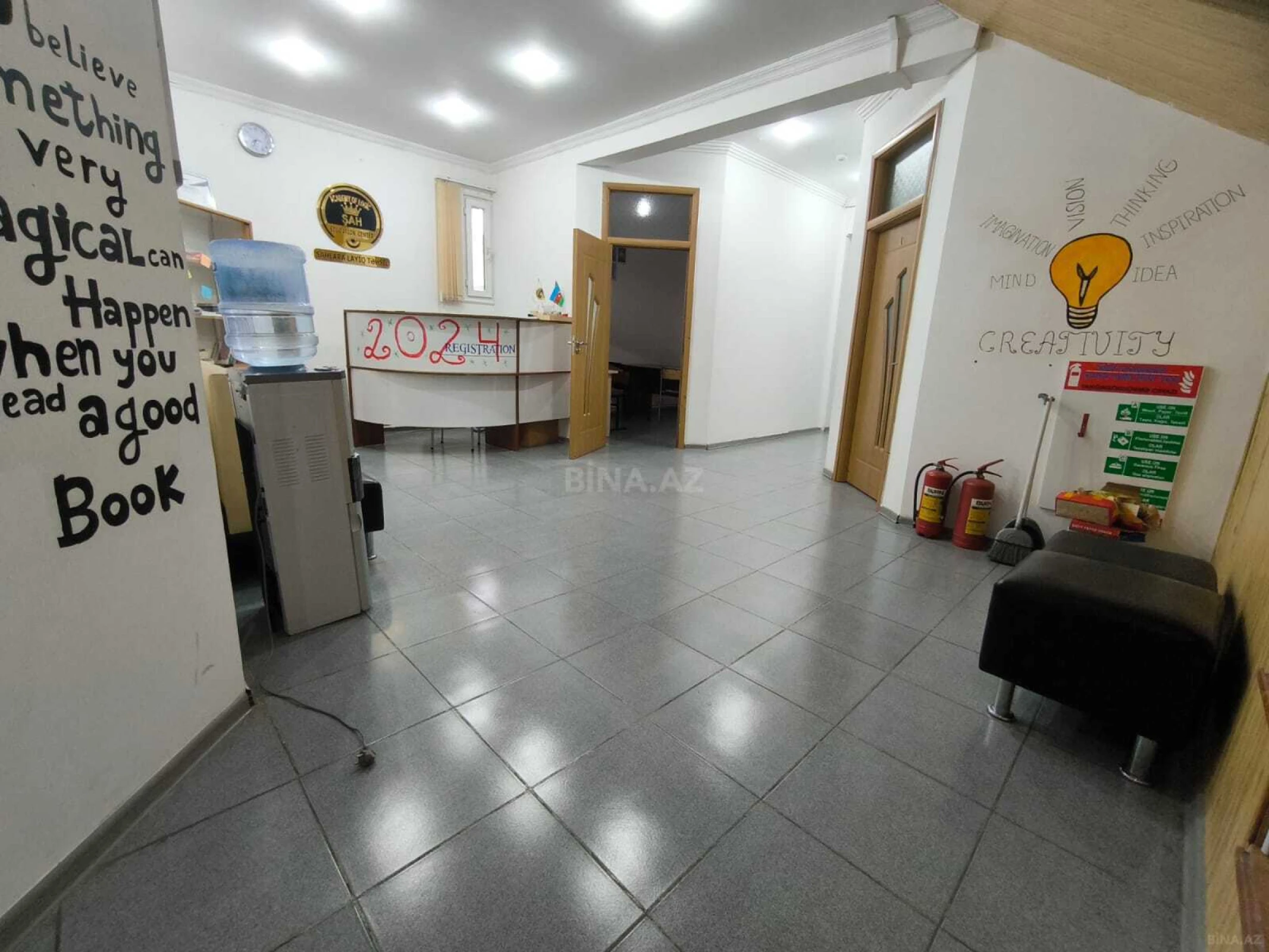 Kirayə verilir 8 otaqlı ofis 250 m²