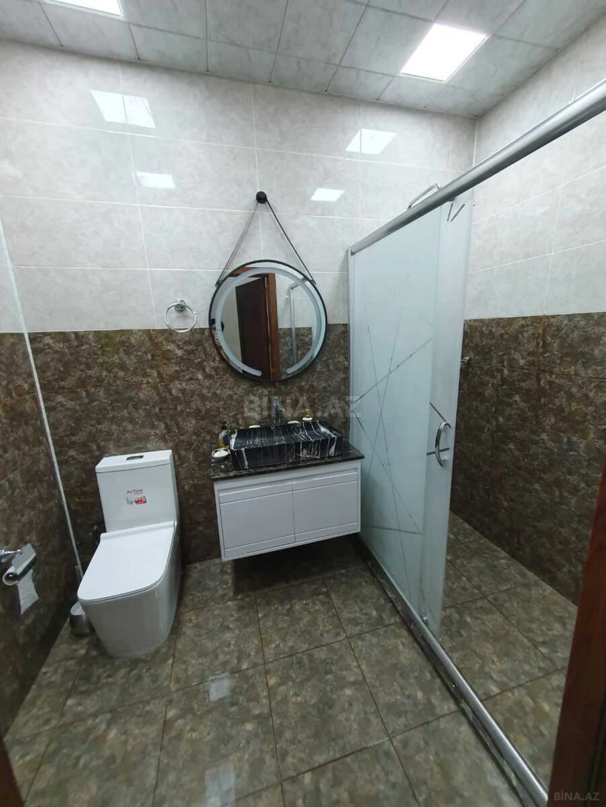 Kirayə verilir 2 otaqlı mənzil 80 m²