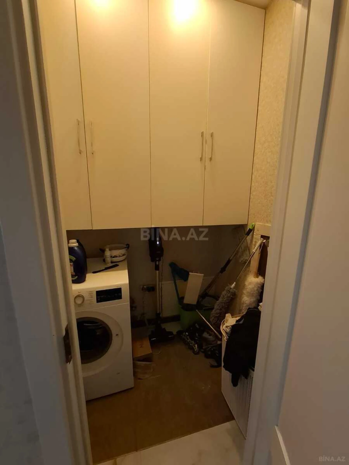 Satılır 4 otaqlı mənzil 154 m²