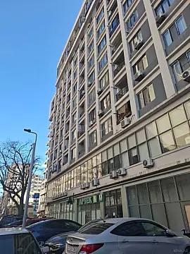 Satılır 4 otaqlı mənzil 154 m² — Bakı, İnşaatçılar 4 otaq 154.00 m²