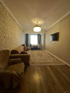 Satılır 4 otaqlı mənzil 154 m²