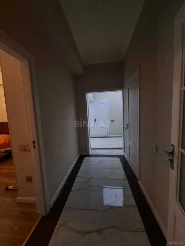 Satılır 4 otaqlı mənzil 154 m²