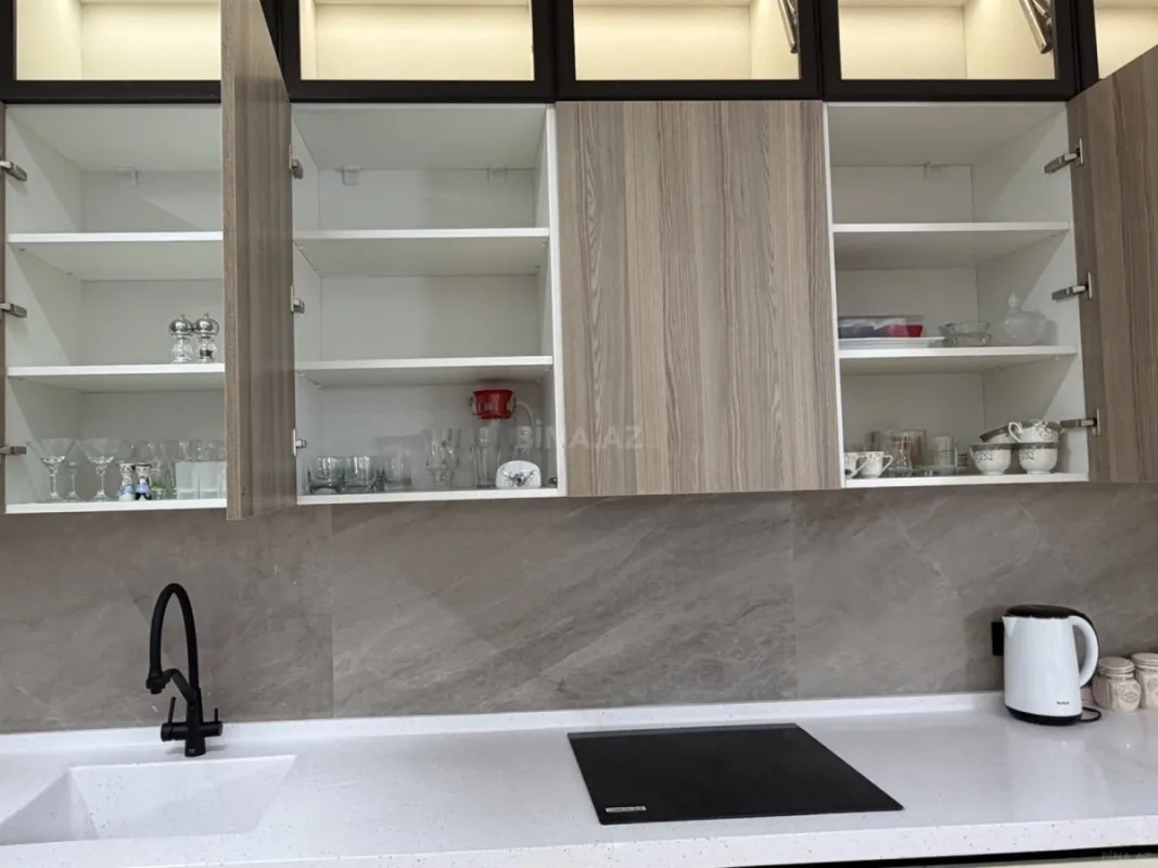 Kirayə verilir 3 otaqlı mənzil 115 m²