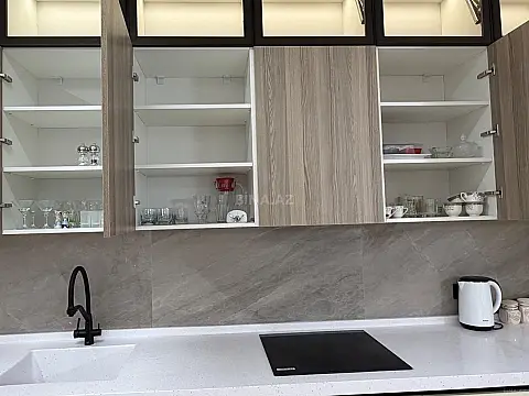 Kirayə verilir 3 otaqlı mənzil 115 m²