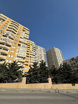 Satılır 2 otaqlı mənzil 99.3 m²