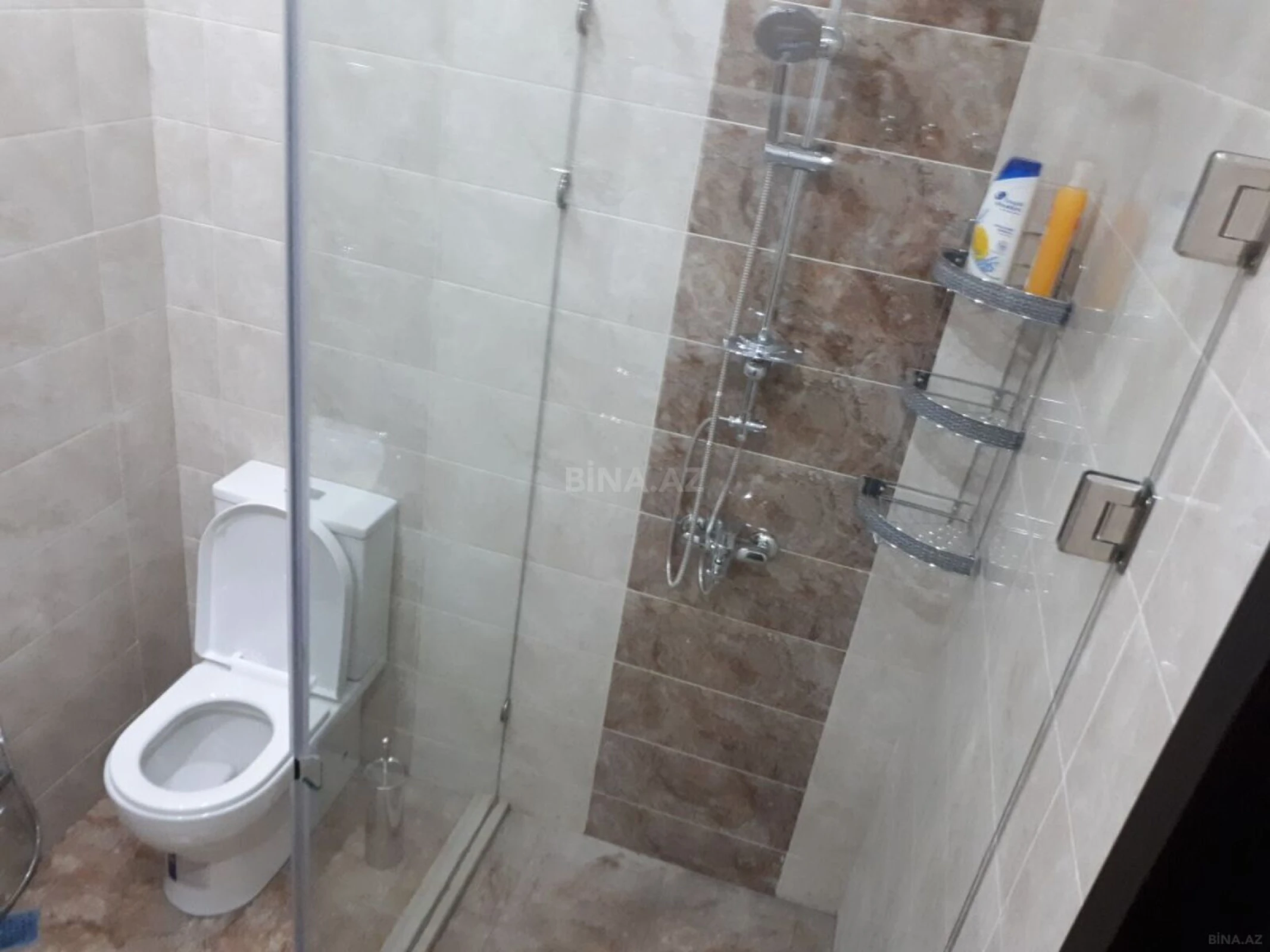 Kirayə verilir 2 otaqlı mənzil 73 m²