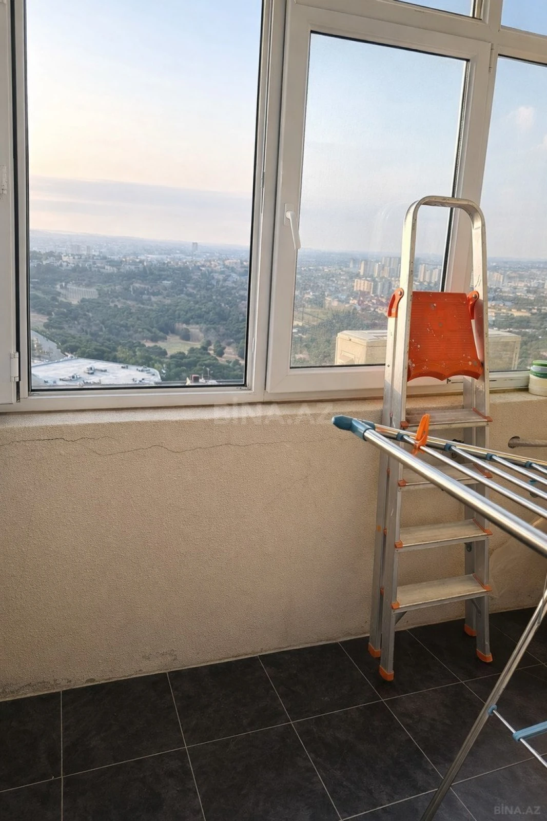 Satılır 2 otaqlı mənzil 70 m²