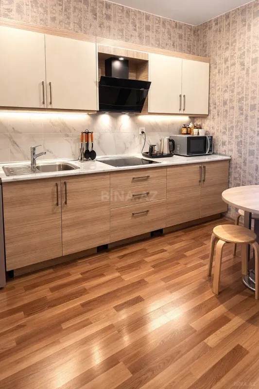 Satılır 2 otaqlı mənzil 70 m²