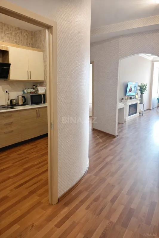 Satılır 2 otaqlı mənzil 70 m²