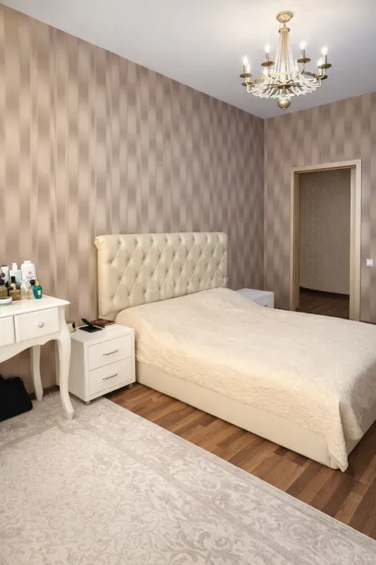 Satılır 2 otaqlı mənzil 70 m²