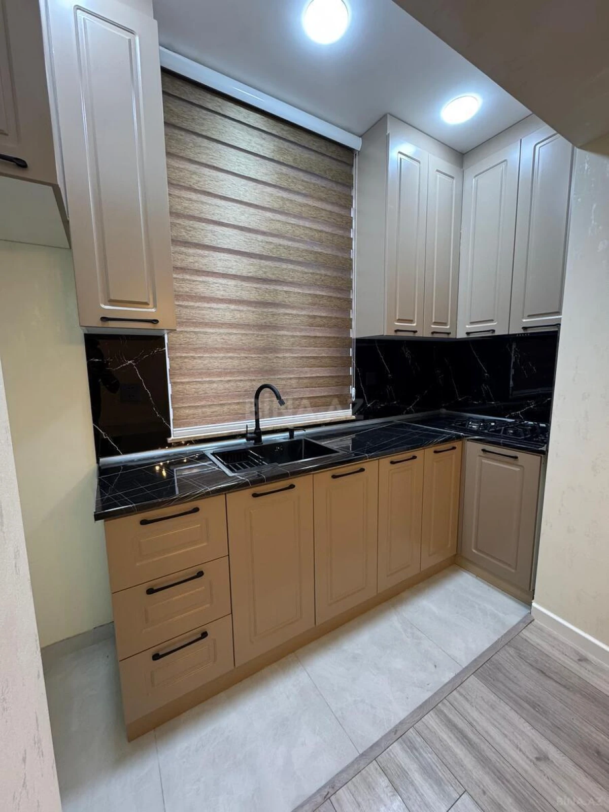 Satılır 3 otaqlı mənzil 65 m²