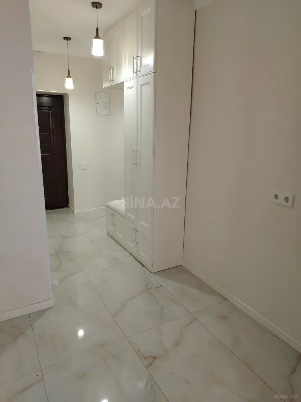 Kirayə verilir 2 otaqlı mənzil 75 m²