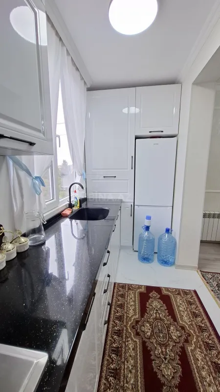 Satılır 3 otaqlı mənzil 65 m²