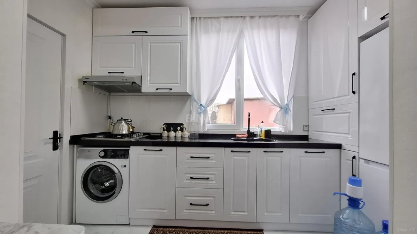 Satılır 3 otaqlı mənzil 65 m²