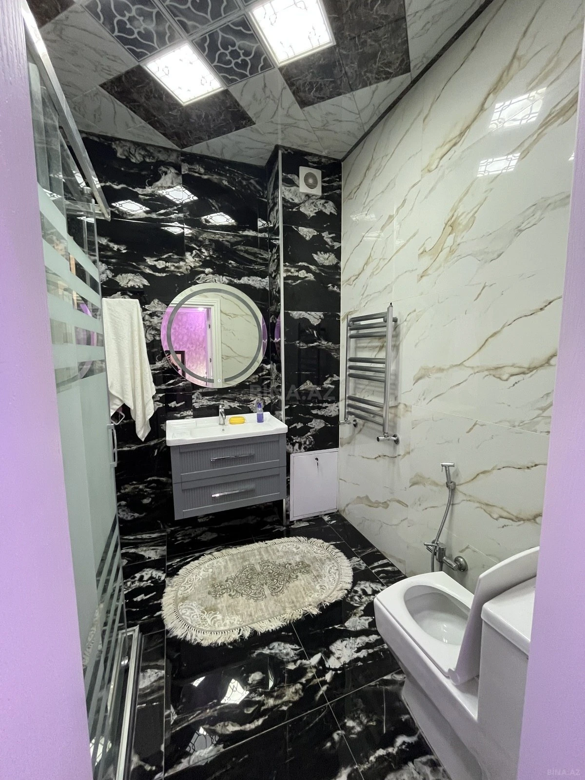 Satılır 6 otaqlı həyət evi 300 m²