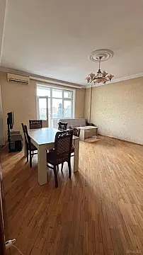 Kirayə verilir 3 otaqlı mənzil 140 m² — Bakı, İnşaatçılar 3 otaq 140.00 m²