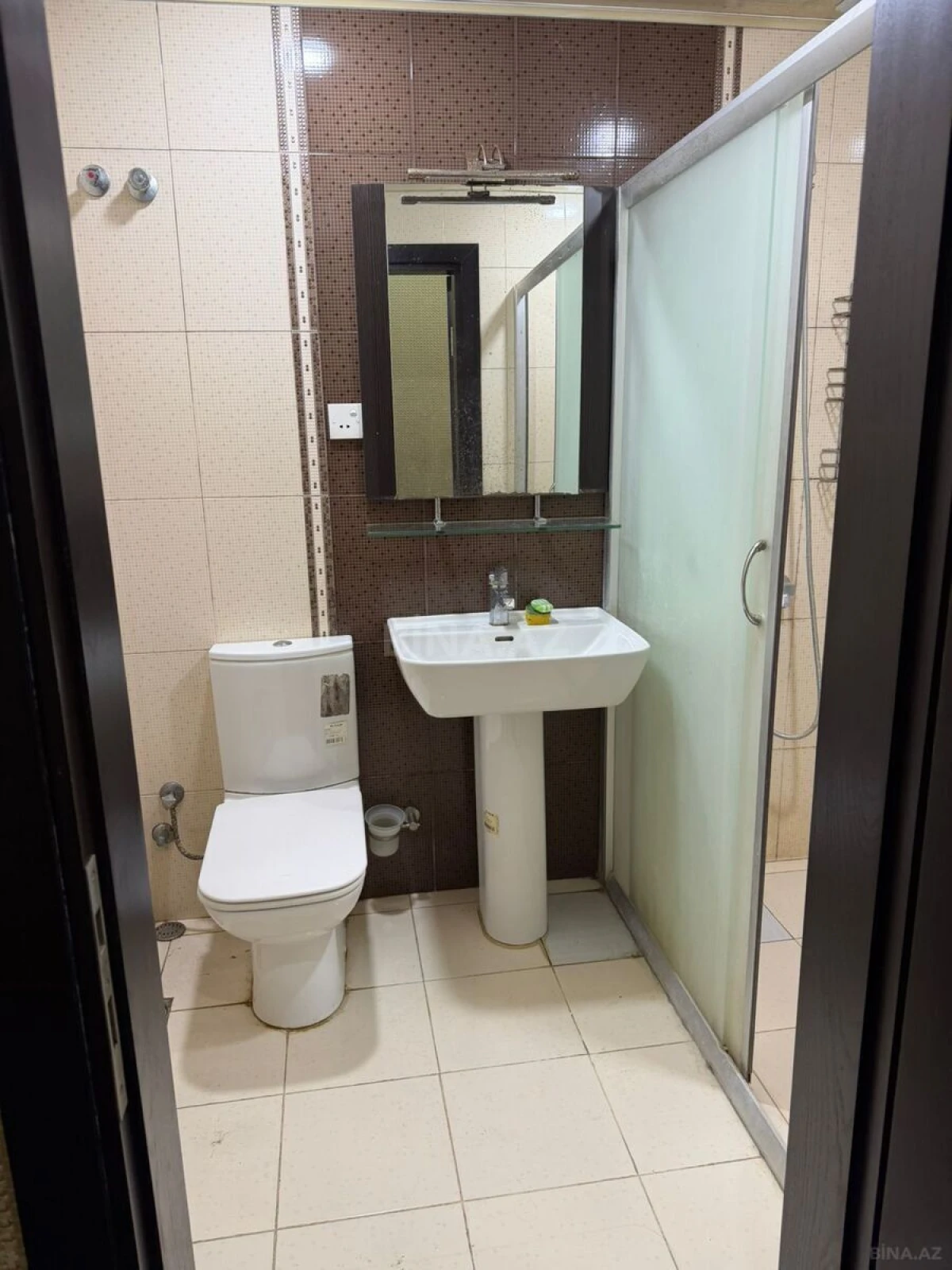 Satılır 2 otaqlı mənzil 66 m²