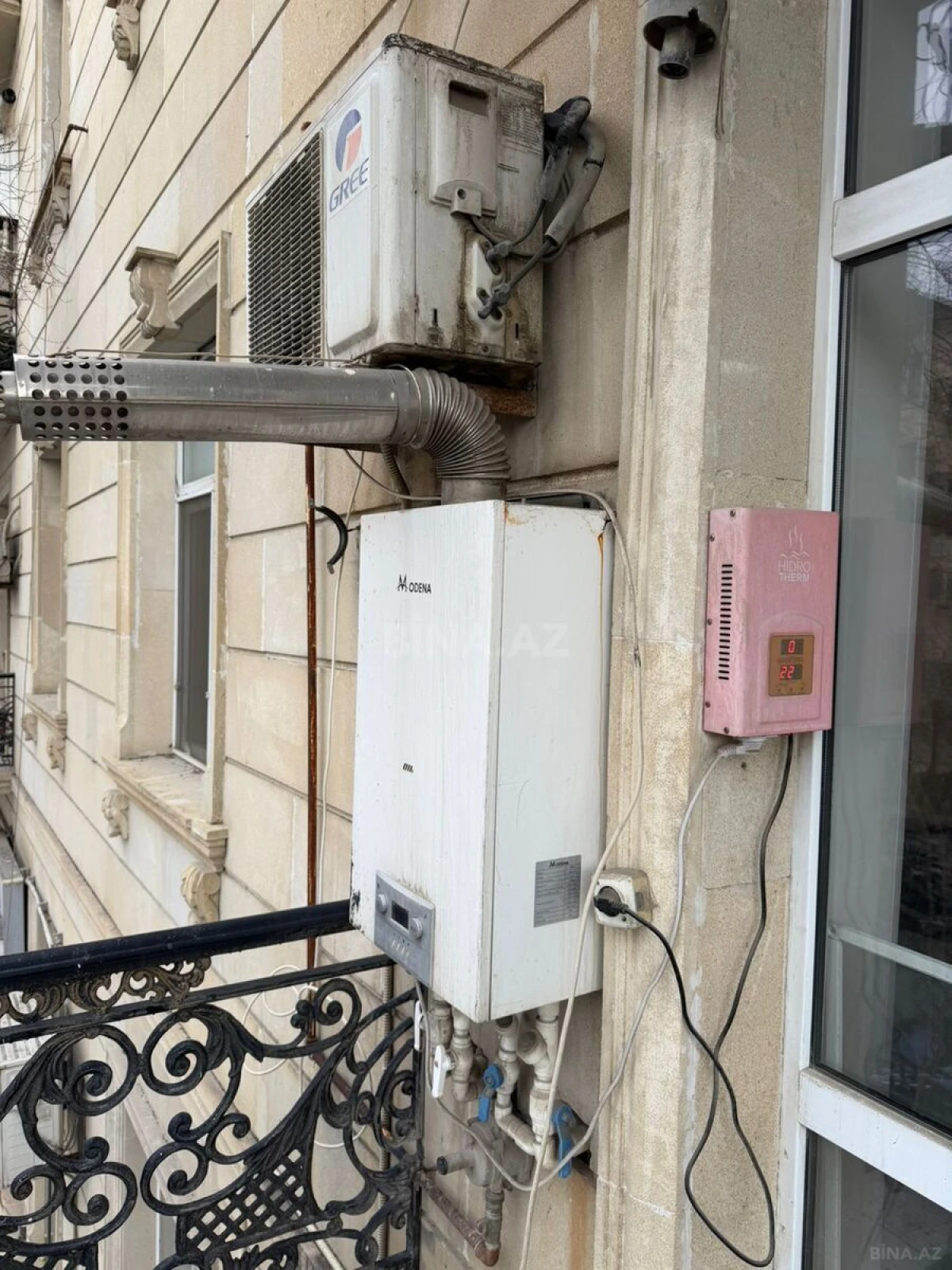 Satılır 2 otaqlı mənzil 66 m²