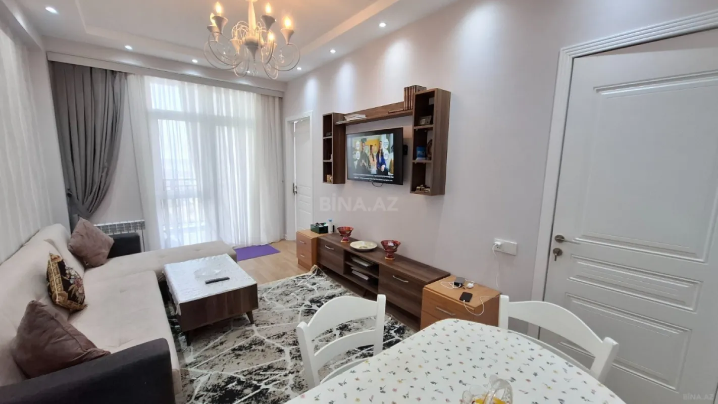 Satılır 2 otaqlı mənzil 60 m²