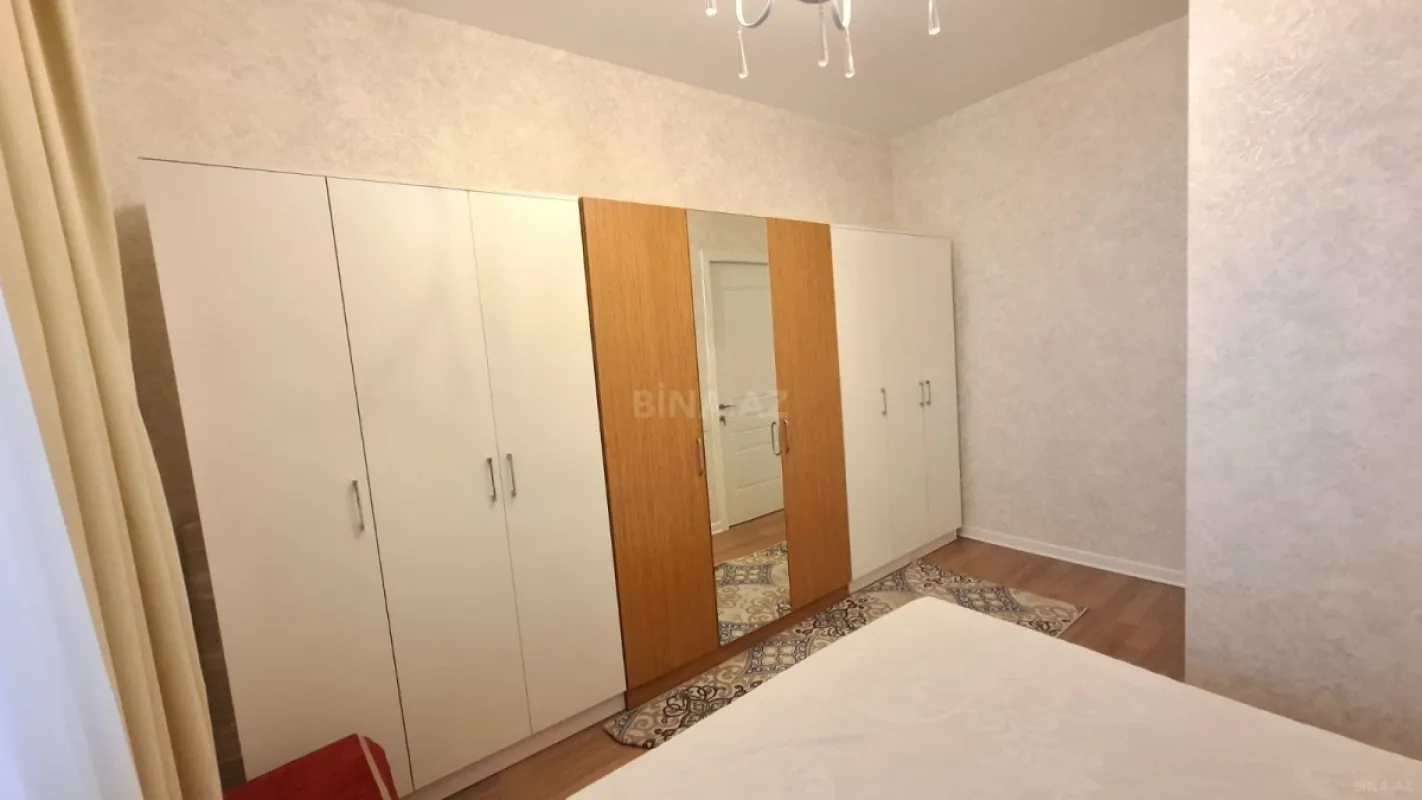 Satılır 2 otaqlı mənzil 60 m²