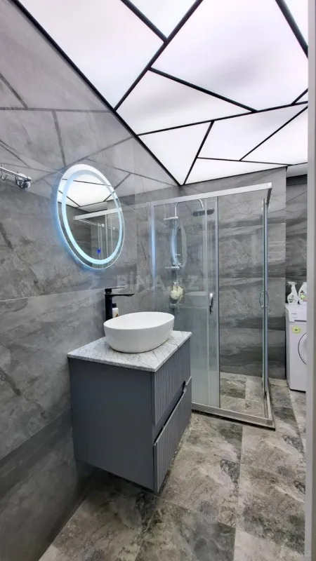 Satılır 2 otaqlı mənzil 60 m²