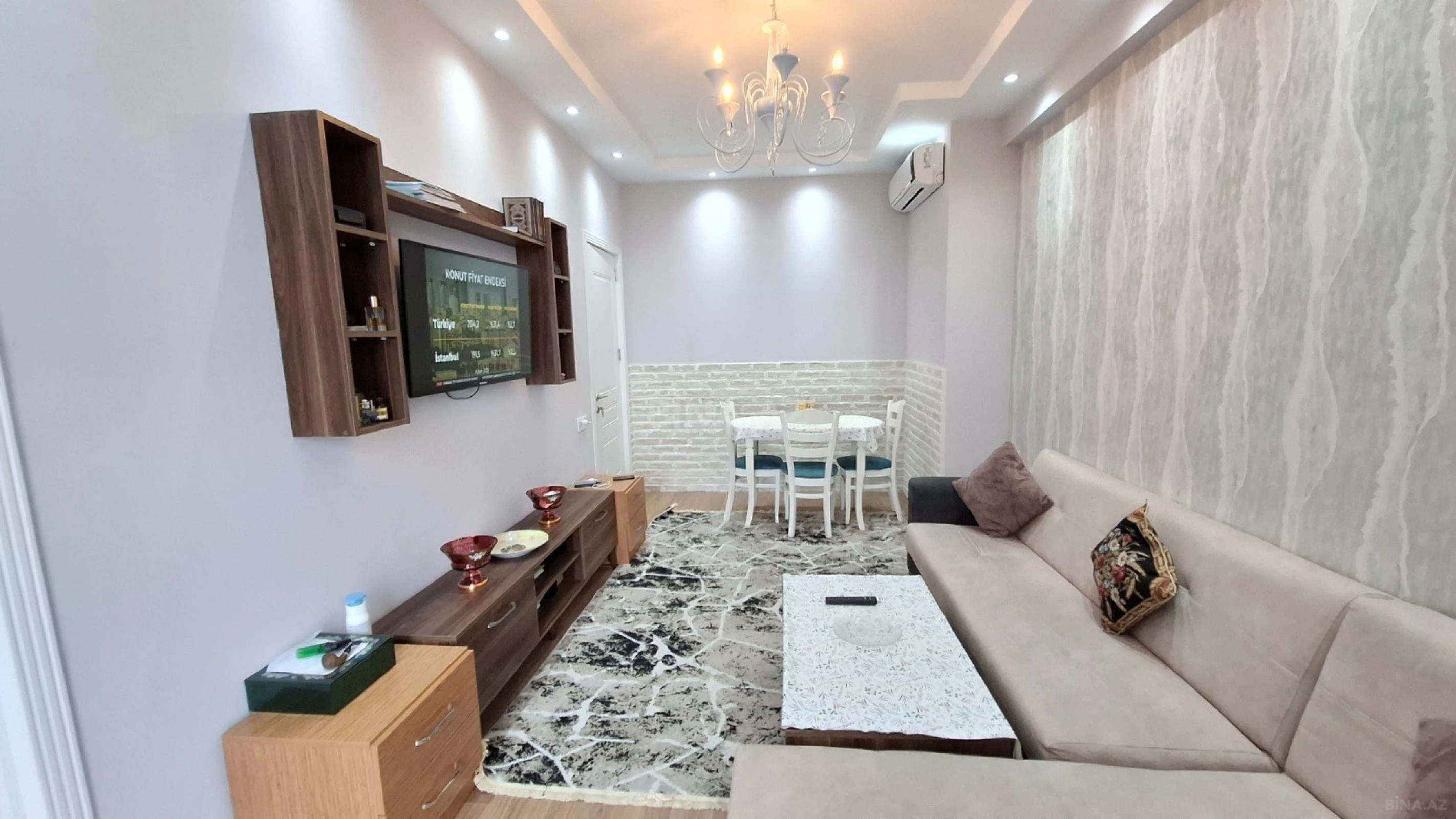 Satılır 2 otaqlı mənzil 60 m²