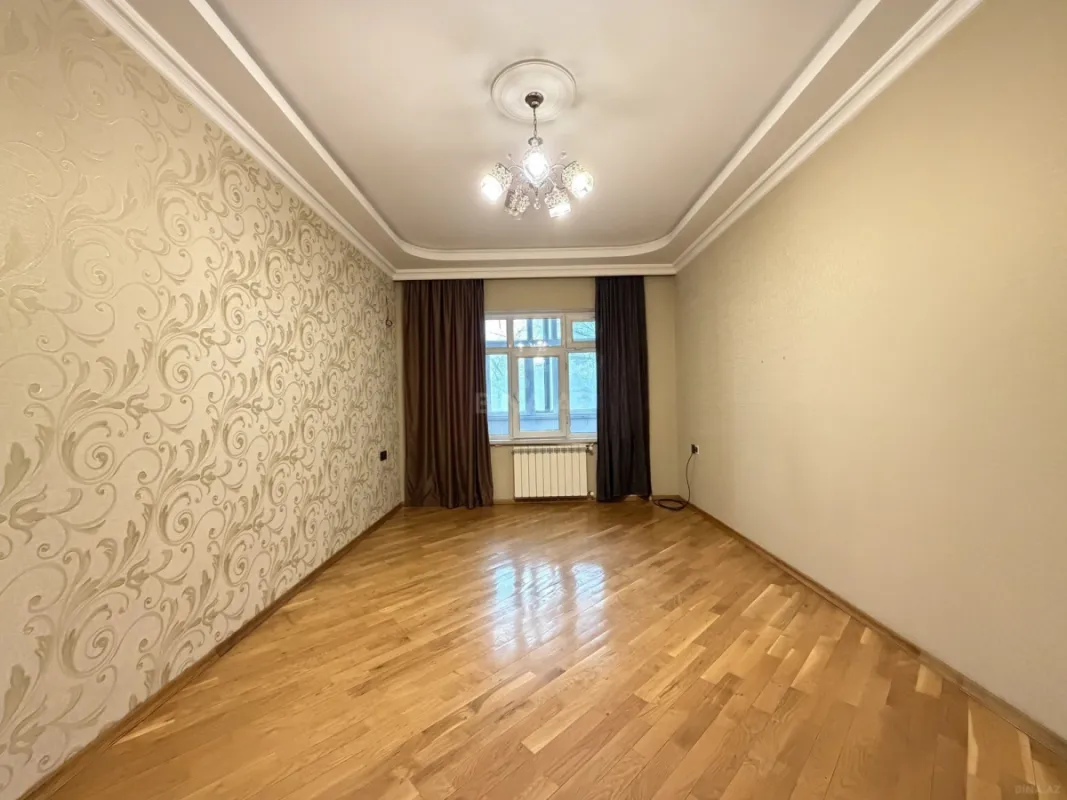 Satılır 3 otaqlı mənzil 85 m²