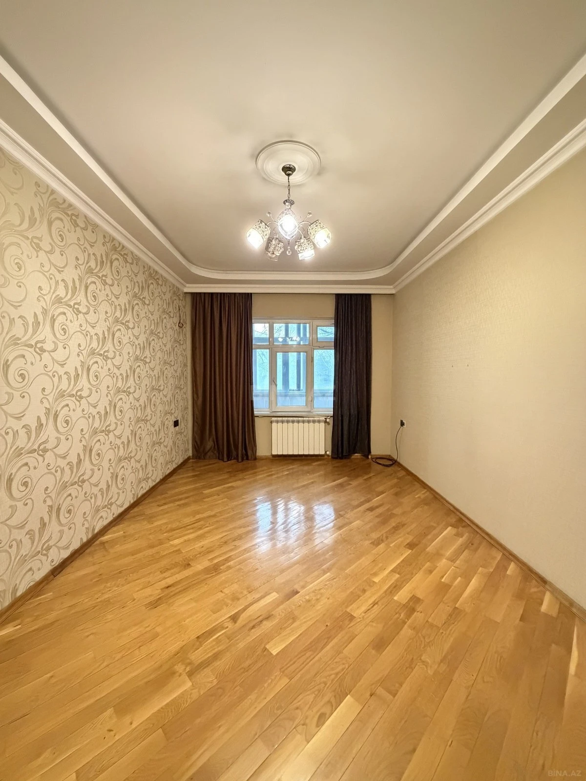 Satılır 3 otaqlı mənzil 85 m²