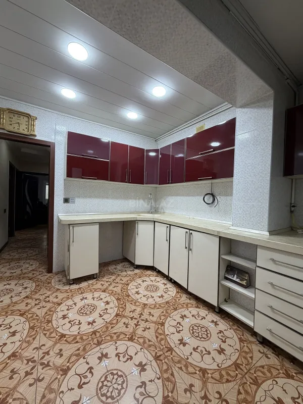 Satılır 3 otaqlı mənzil 85 m²