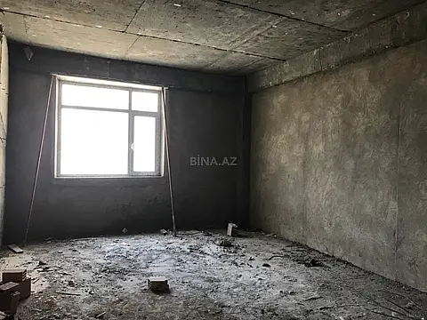 Satılır 3 otaqlı mənzil 120 m²