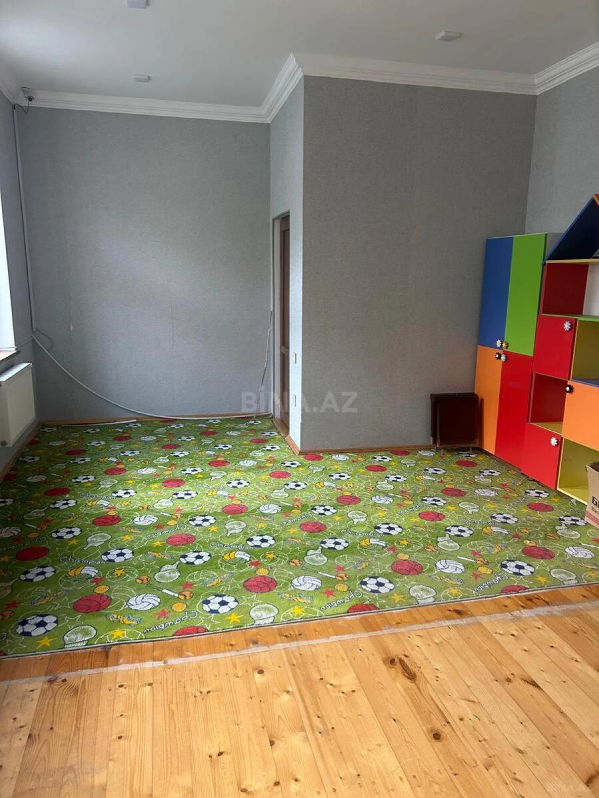 Kirayə verilir 20 otaqlı ofis 950 m²