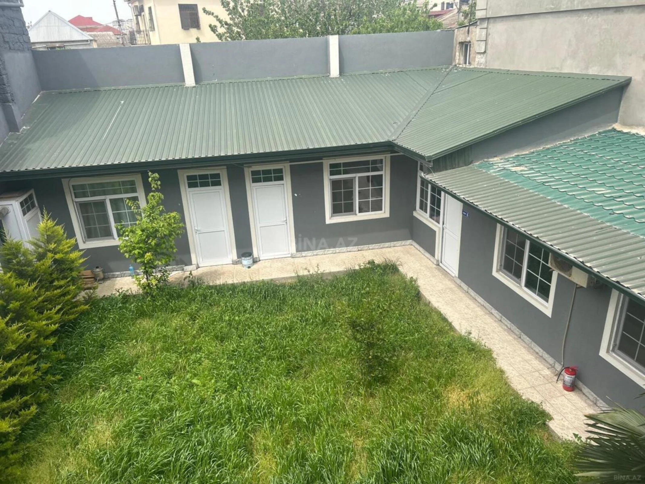 Kirayə verilir 20 otaqlı ofis 950 m²