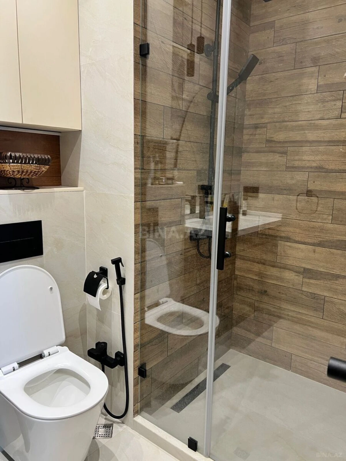 Kirayə verilir 3 otaqlı mənzil 125 m²