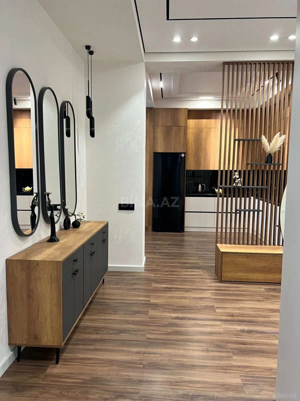 Kirayə verilir 3 otaqlı mənzil 125 m²