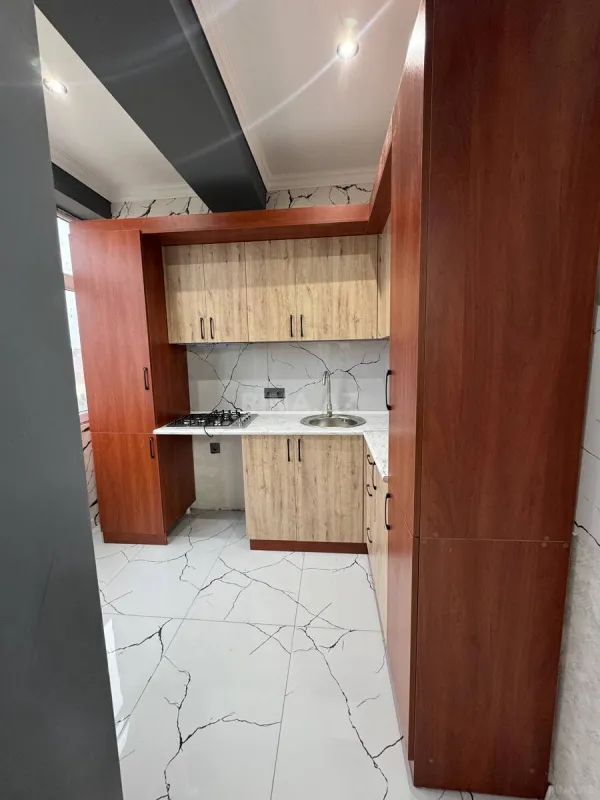 Satılır 2 otaqlı mənzil 58 m²