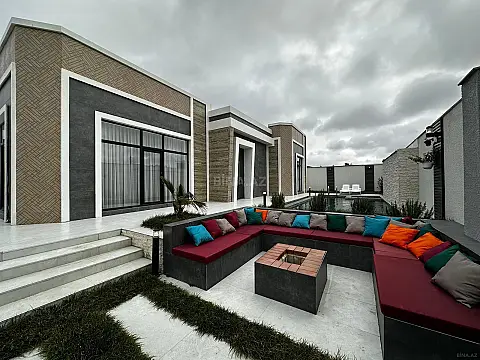 Satılır 5 otaqlı həyət evi 220 m² — Bakı, Mərdəkan 5 otaq 220.00 m²